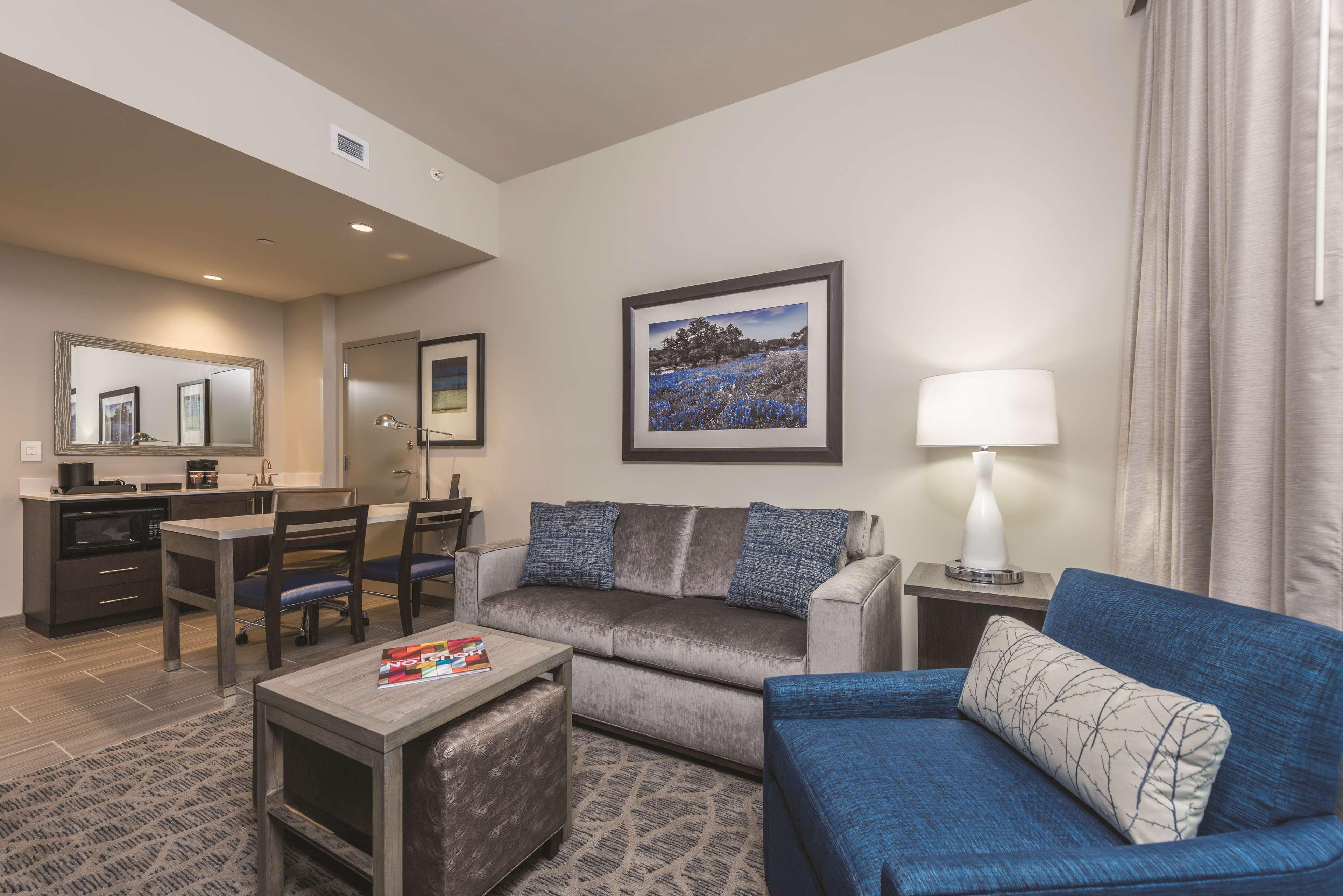 Embassy Suites By Hilton The Woodlands Luaran gambar
