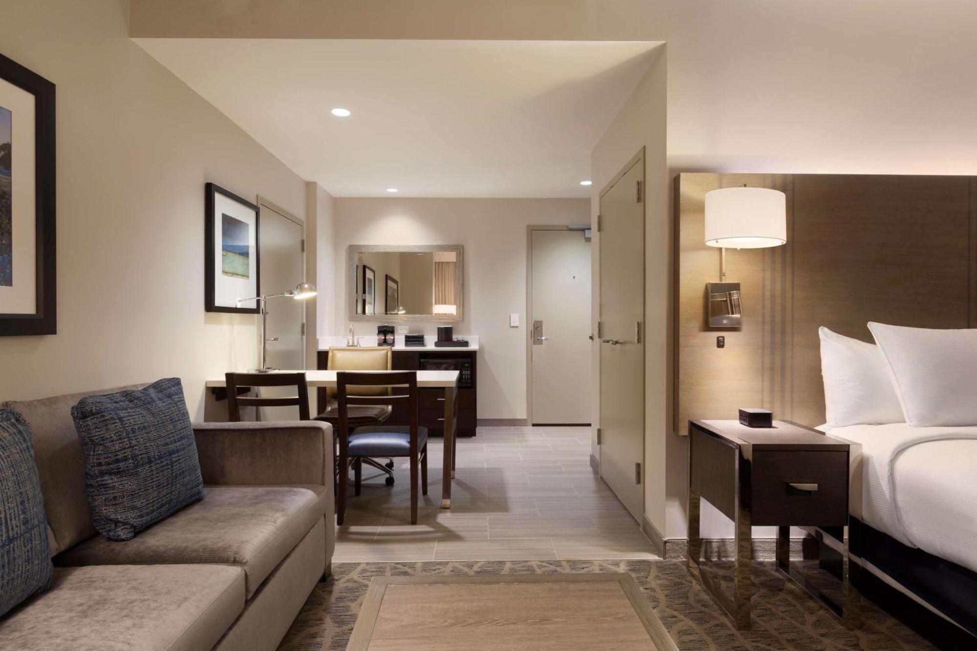 Embassy Suites By Hilton The Woodlands Luaran gambar