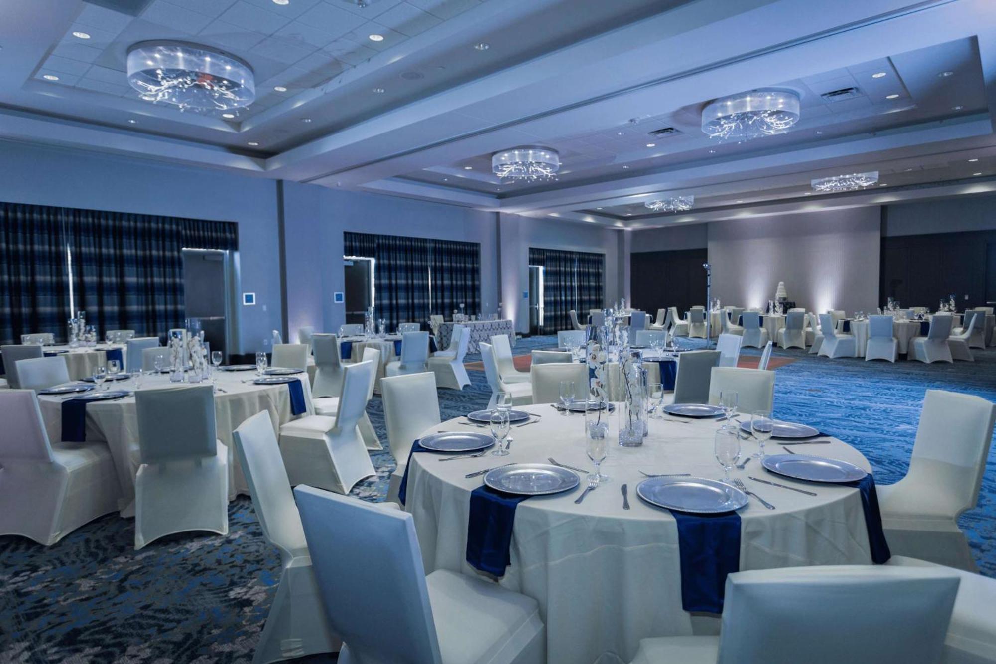 Embassy Suites By Hilton The Woodlands Luaran gambar