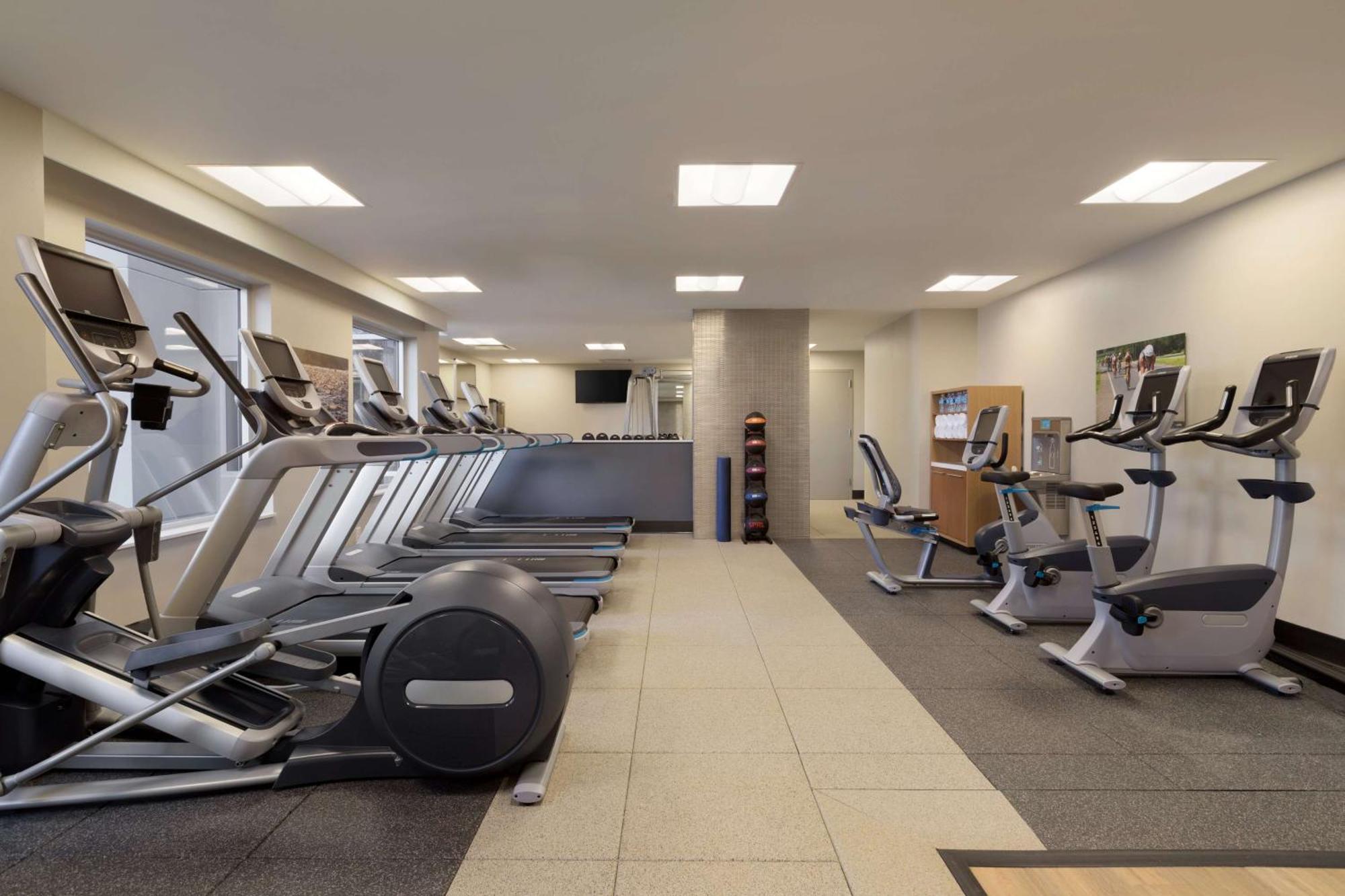 Embassy Suites By Hilton The Woodlands Luaran gambar